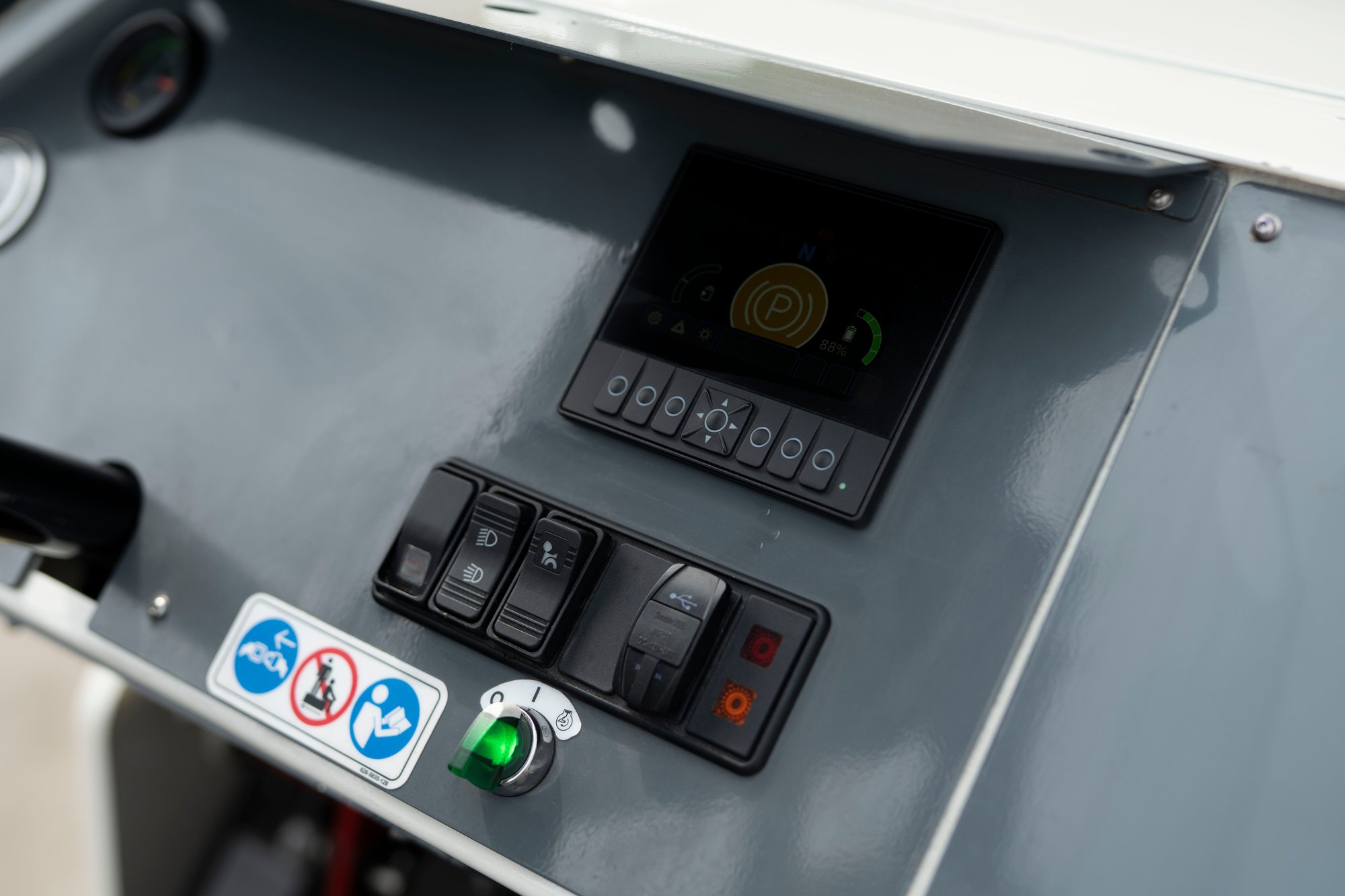 B80E Dashboard B80E Dashboard
