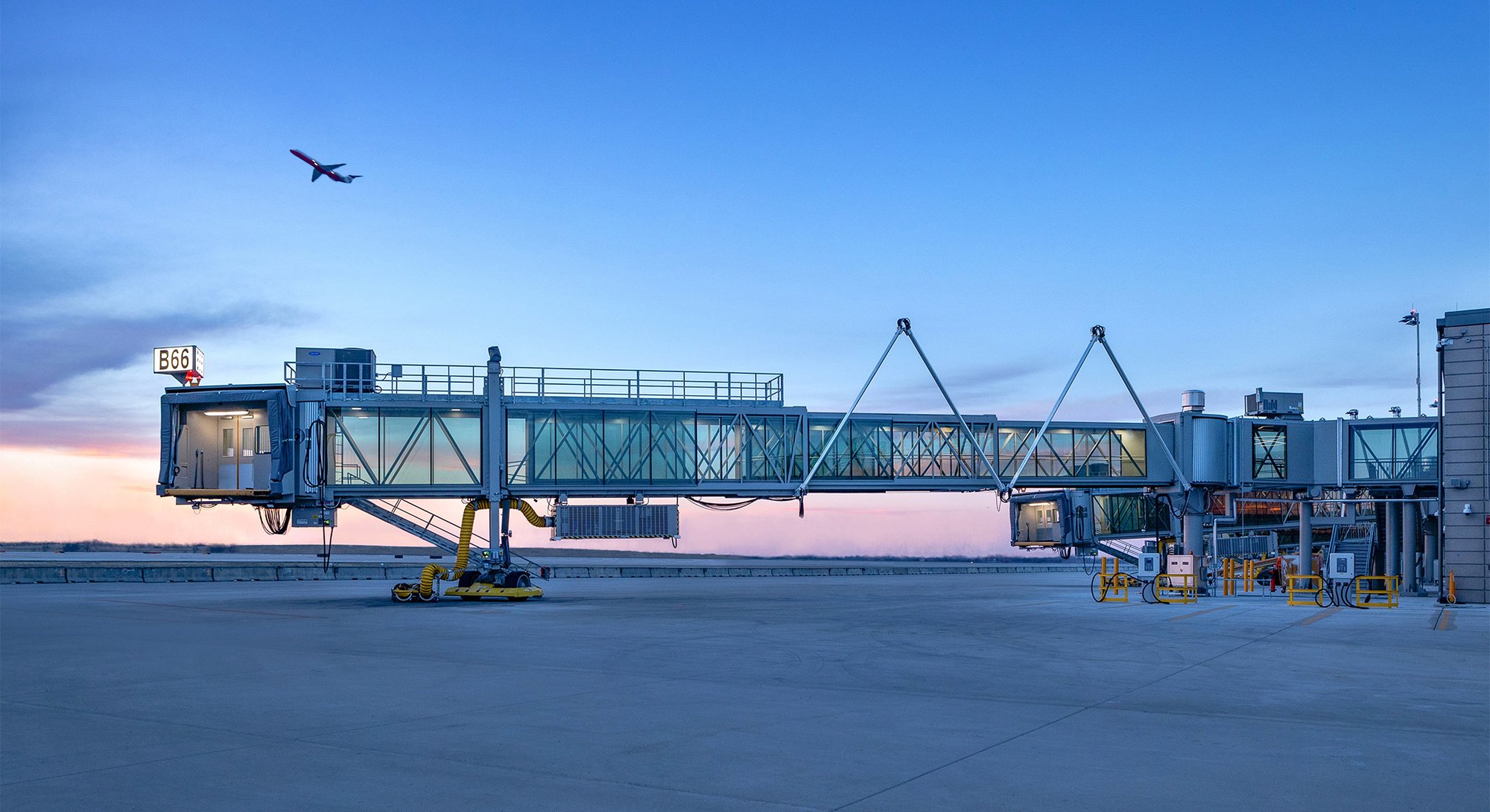 A glass Jetway passenger boarding bridge A glass Jetway passenger boarding bridge