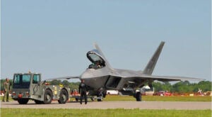 B400-Towing-F22-Raptor-300x165